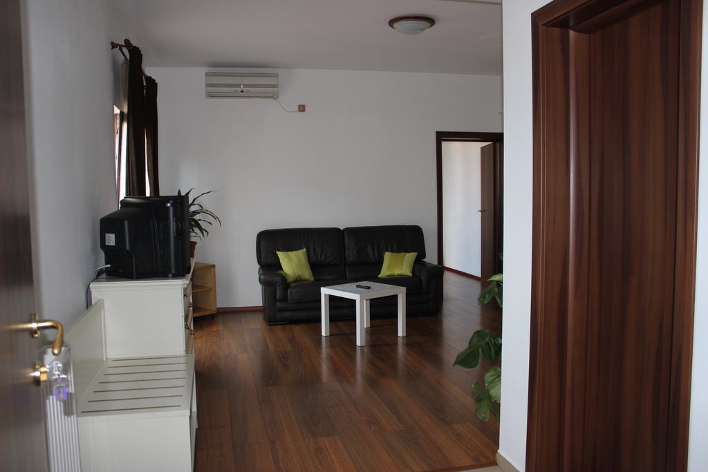 Banu Manta Apartments Bucharest Exterior photo